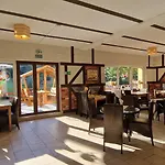 리조트 Lato 2026 Nad Jeziorem Zlotnickim Prywatna Plaza Tuz Przy Lesie Oraz Restauracja