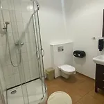 Zloty Potok Resort Oferta Lato 2026 Domki Nad Jeziorem Zlotnickim Prywatna Plaza Camping Pokoje Tuz Przy Lesie Oraz Restauracja