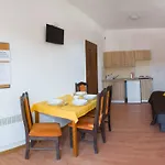 Lato 2026 Nad Jeziorem Zlotnickim Prywatna Plaza Tuz Przy Lesie Oraz Restauracja 3* 즈워티 포토크