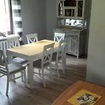 Zloty Potok Resort Oferta Lato 2026 Domki Nad Jeziorem Zlotnickim Prywatna Plaza Camping Pokoje Tuz Przy Lesie Oraz Restauracja 3*