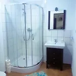 Zloty Potok Resort Oferta Lato 2026 Domki Nad Jeziorem Zlotnickim Prywatna Plaza Camping Pokoje Tuz Przy Lesie Oraz Restauracja Resort