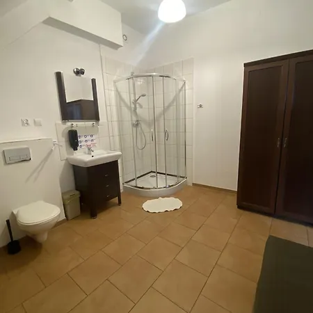 Lato 2026 Nad Jeziorem Zlotnickim Prywatna Plaza Tuz Przy Lesie Oraz Restauracja 3* Zloty Potok (Luban)