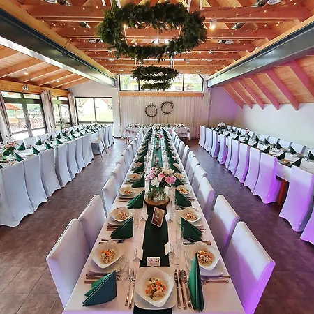 Resort Lato 2026 Nad Jeziorem Zlotnickim Prywatna Plaza Tuz Przy Lesie Oraz Restauracja Zloty Potok (Luban)