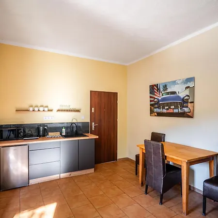 Resort Lato 2026 Nad Jeziorem Zlotnickim Prywatna Plaza Tuz Przy Lesie Oraz Restauracja