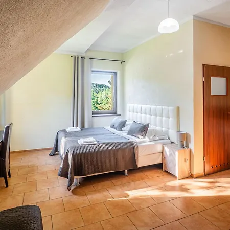Lato 2026 Nad Jeziorem Zlotnickim Prywatna Plaza Tuz Przy Lesie Oraz Restauracja 3*